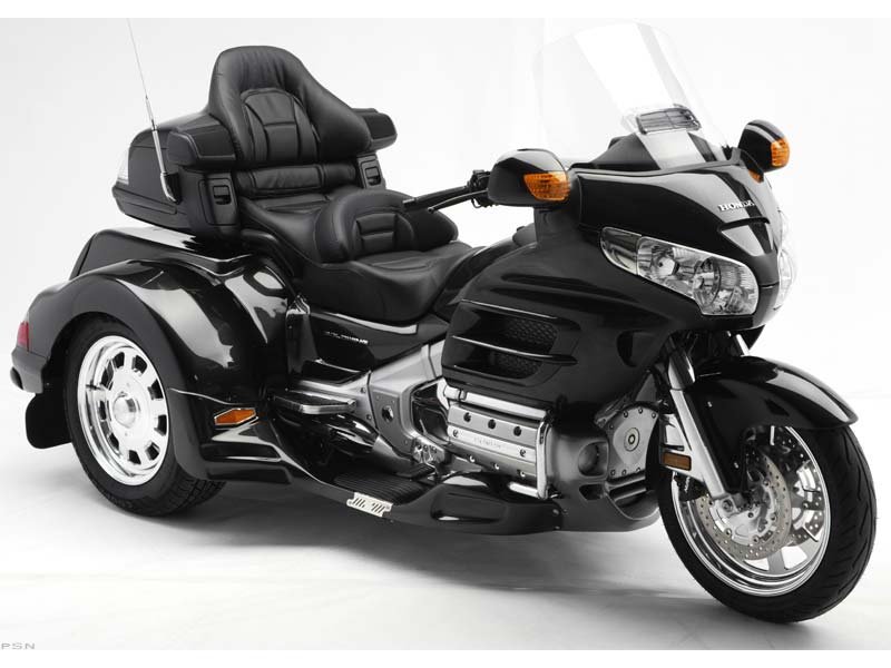 Black Honda Gold Wing trike prepared for professional shipping